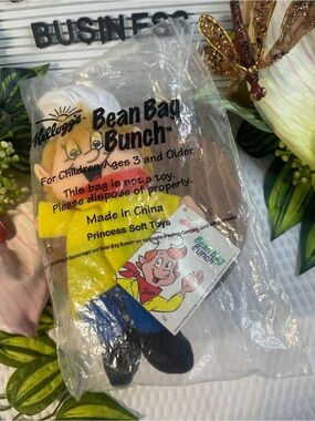 Kellogg’s Bean Bag Bunch Snap Plush Bean Bag Toy 1998 Rice Krispies Sealed